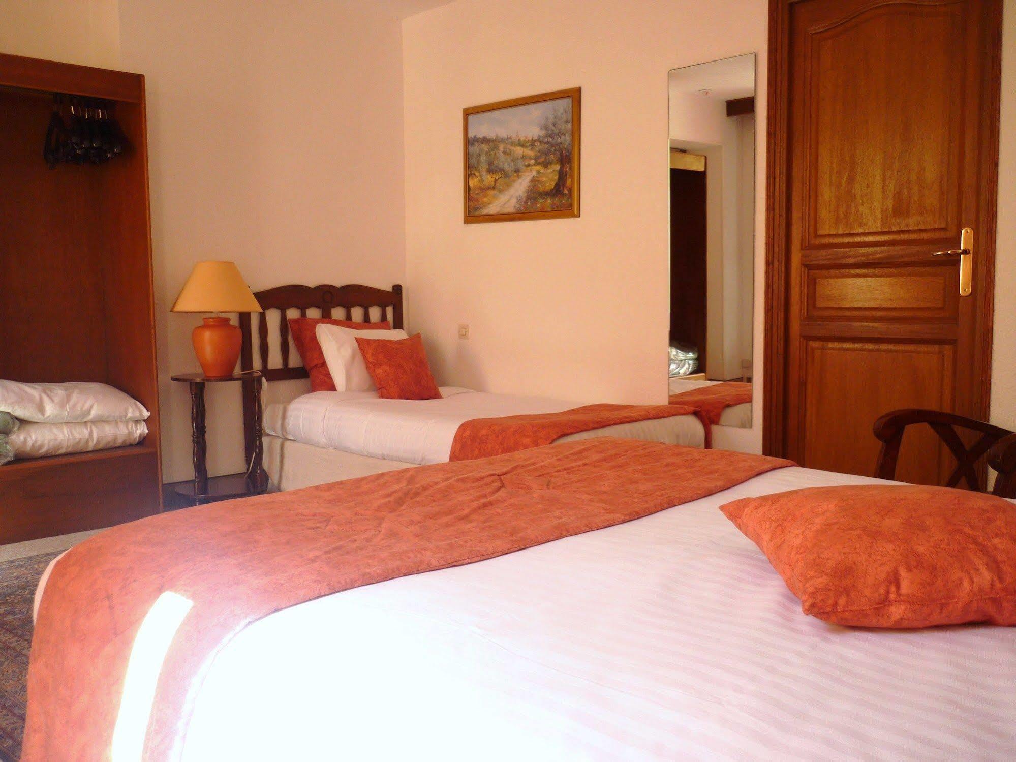 The Originals Boutique, Hotel Clos Sainte Marie, Nevers Esterno foto